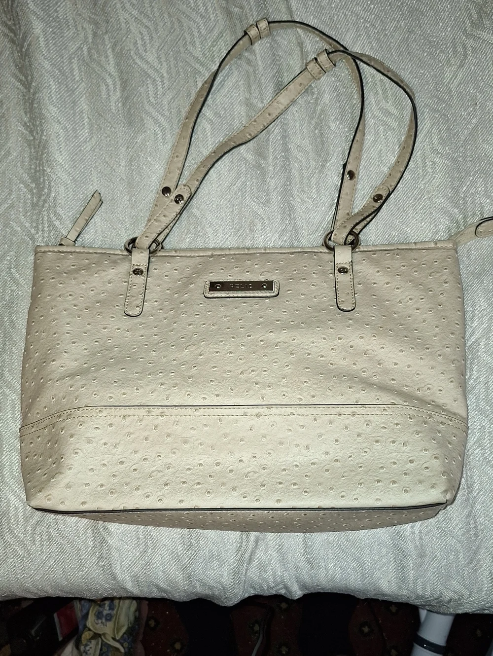 RELIC Women's Cream Tote Bag - Classic Everyday Carry